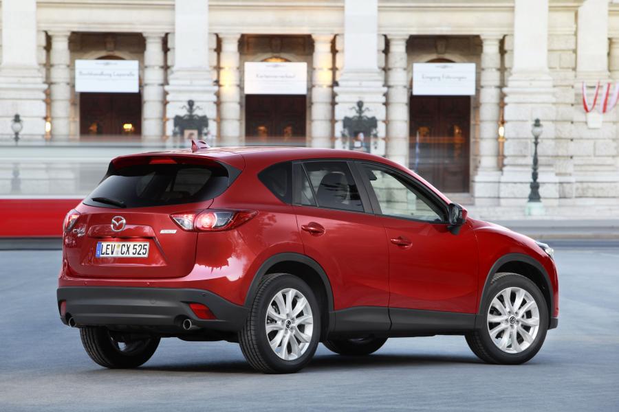  Mazda CX-5 2012 года  (фото 37 из 229)